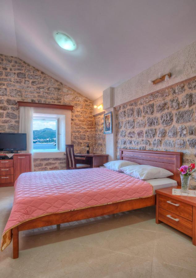 Apartments Porat Sveti Stefan Rom bilde